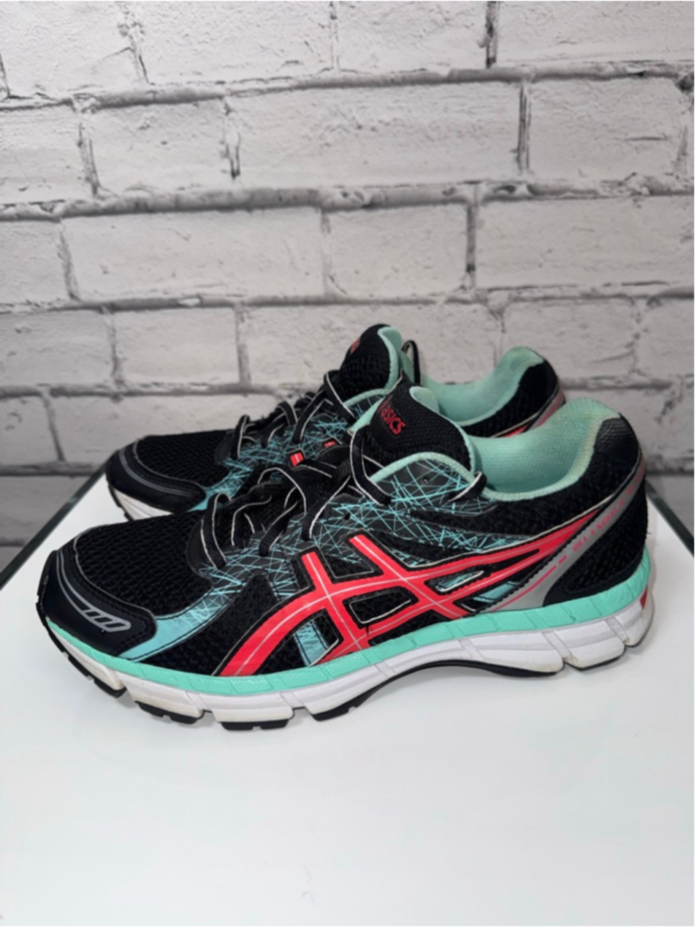 Women's ASICS GEL-EXCITE 2 Athletic Running Shoes Size 9 Black Teal Gym Shoes